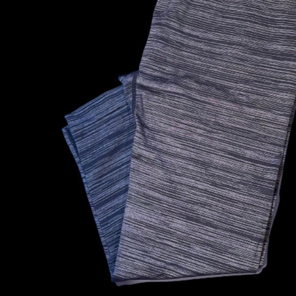 Fabletics Super Soft Seamless Capri - image 2